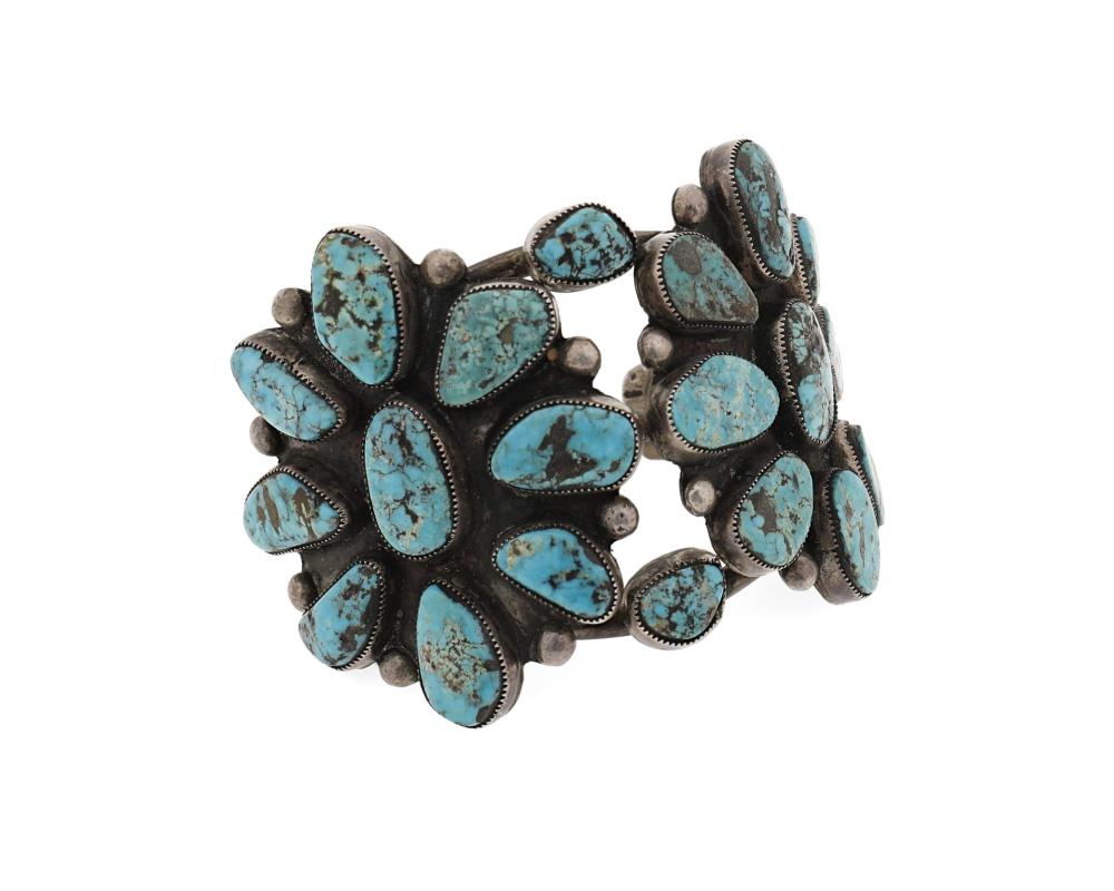 A LARGE SILVER AND TURQUOISE CLUSTER 3442a6