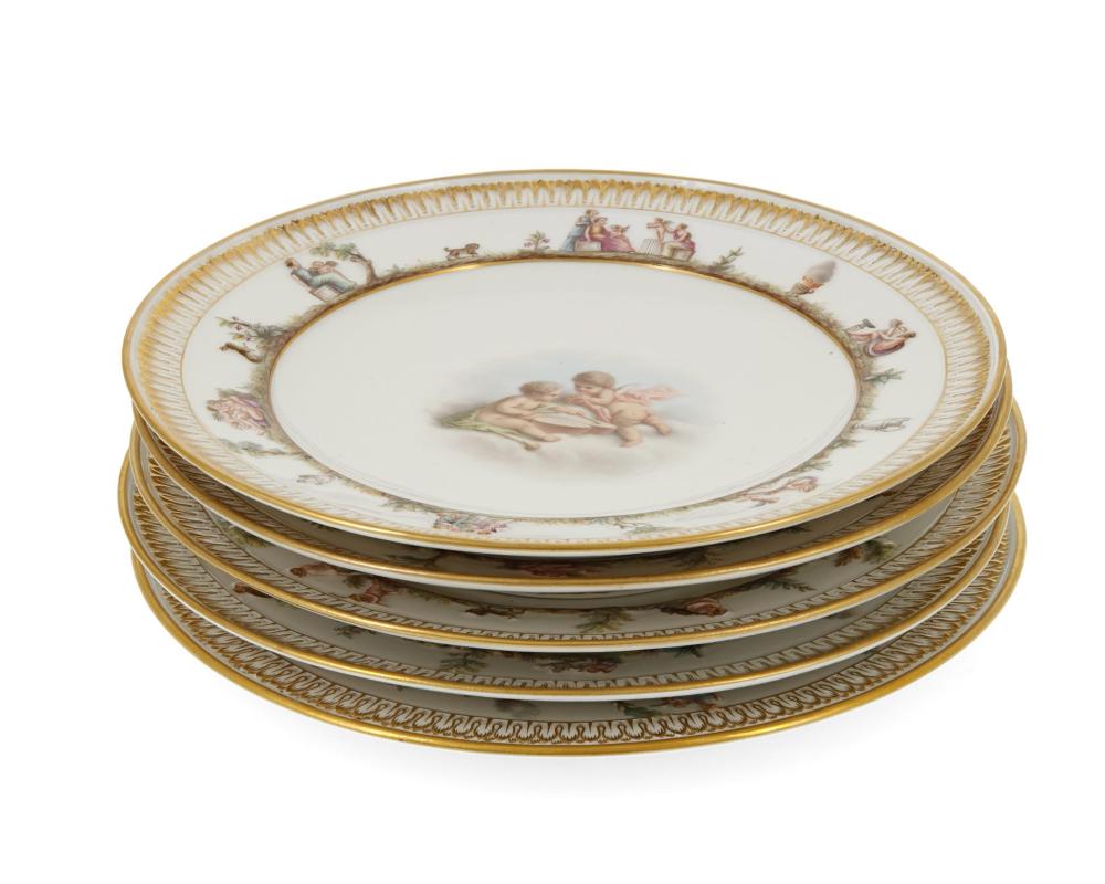 A GROUP OF MEISSEN PORCELAIN PLATESA