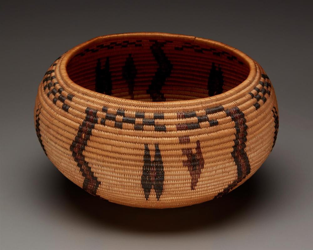 A WASHOE BASKETA Washoe basket  34474c