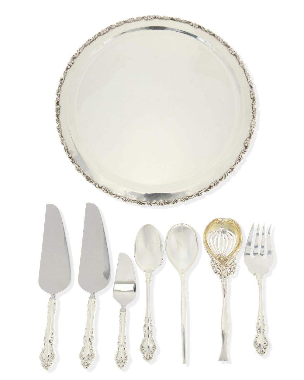 A GROUP OF STERLING SILVER SERVING