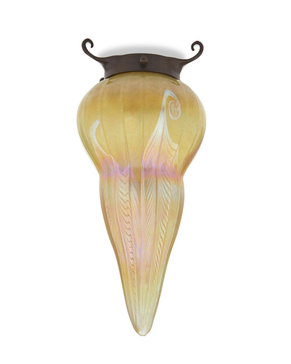 A TIFFANY-STYLE GLASS HANGING PENDANT
