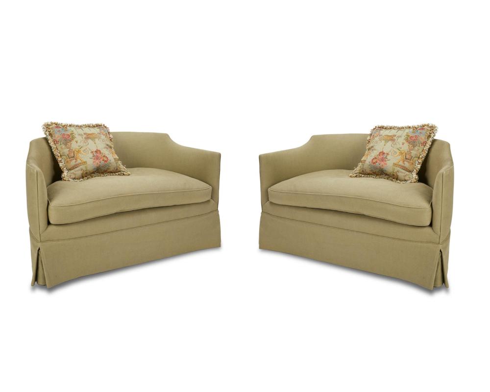 A PAIR OF MODERN CURVED BACK LOVESEATSA 344c55