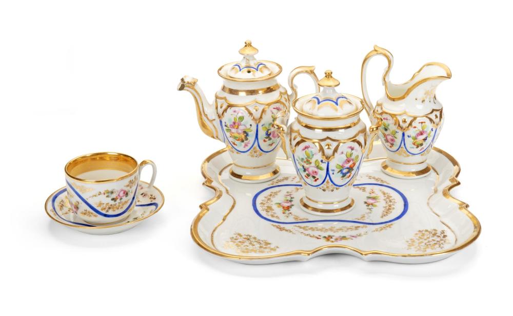 AN OLD PARIS PORCELAIN BREAKFAST SETAn