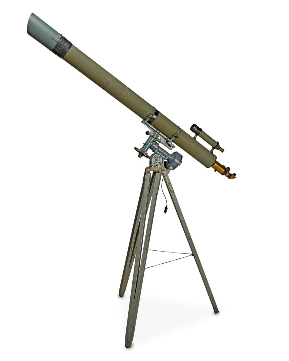 A CARROLL REFRACTING TELESCOPEA