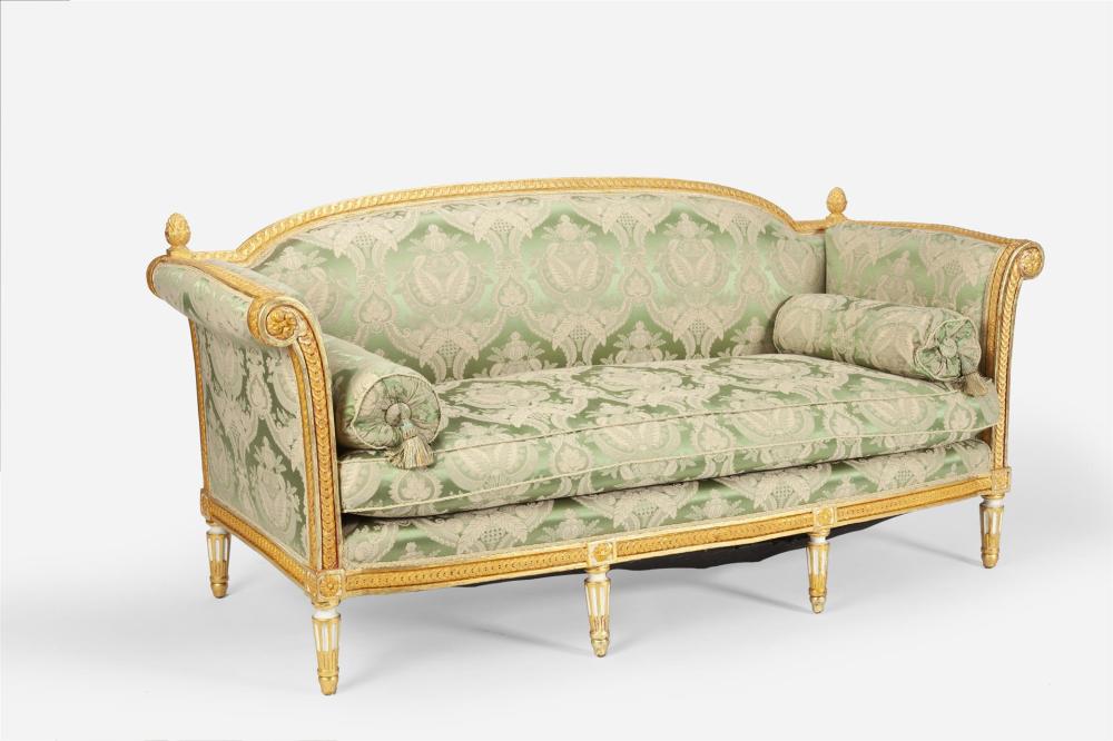 A FRENCH LOUIS XVI CARVED GILTWOOD 344e09