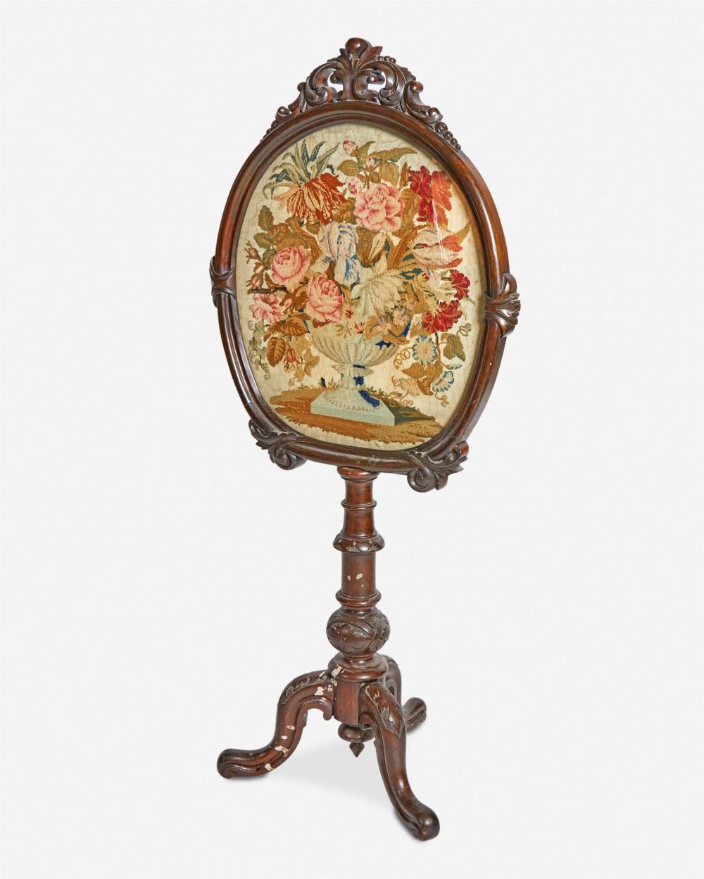 AN ENGLISH FIRE SCREEN WITH FLORAL 344e29