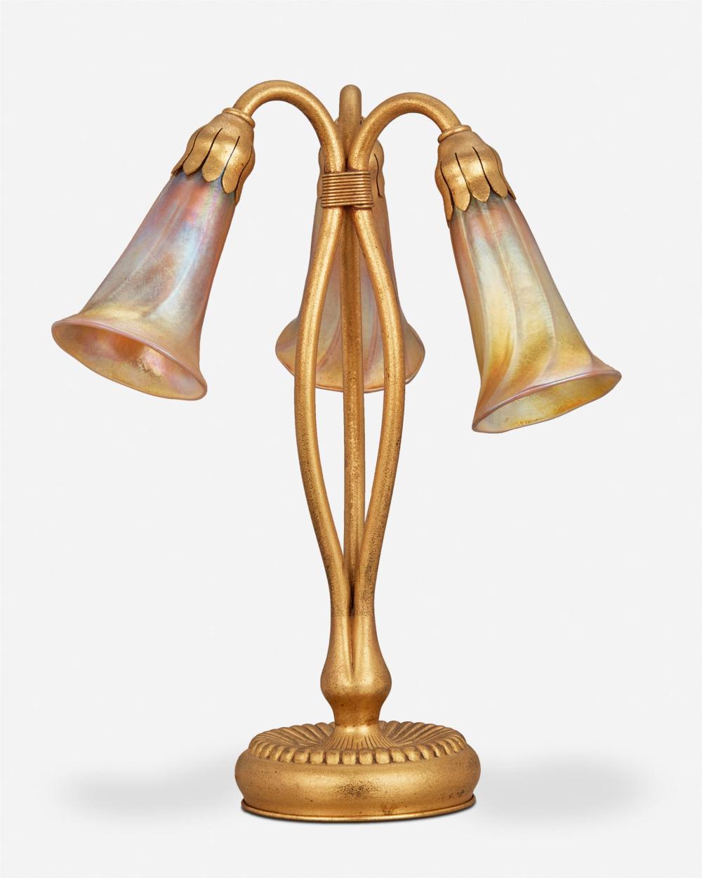 A TIFFANY STUDIOS THREE-LIGHT LILY