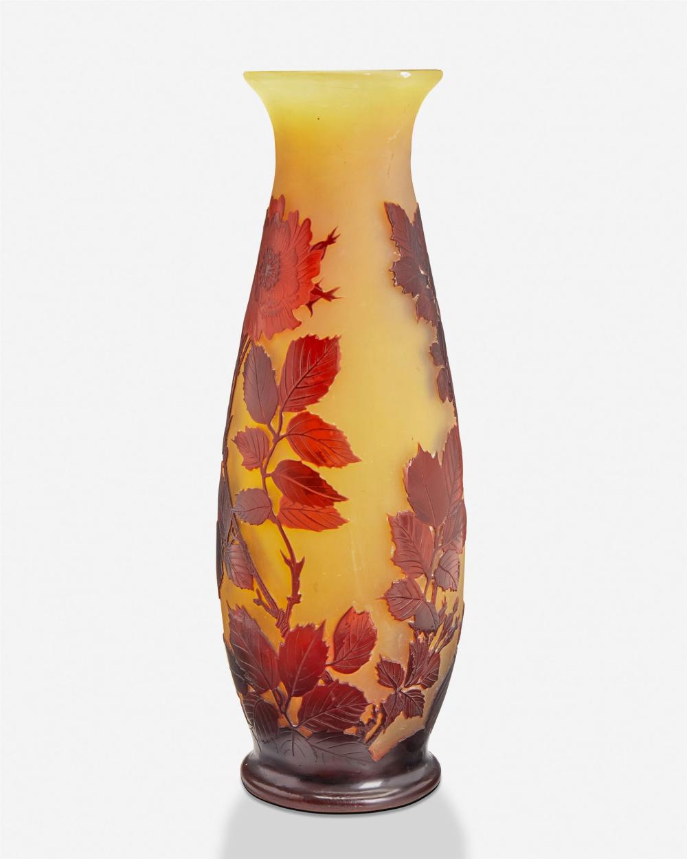 A GALL CAMEO GLASS WILD ROSE  344f1c