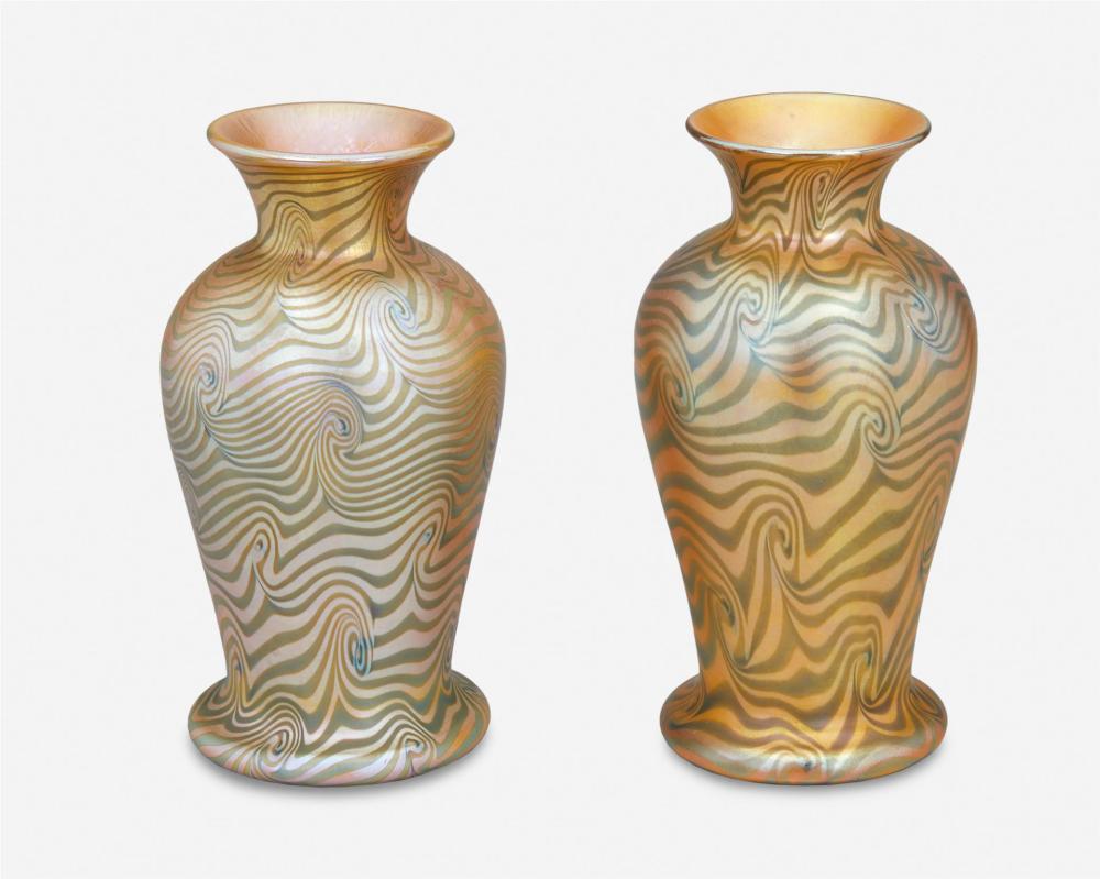 A PAIR OF LOETZ-STYLE ART GLASS