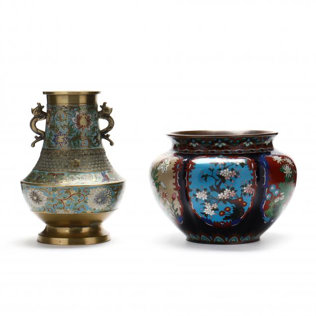 TWO ASIAN VASES  Early 20th century,