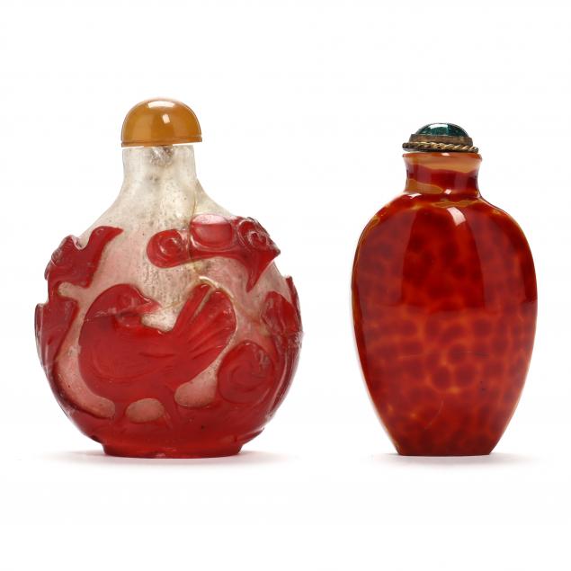 TWO CHINESE GLASS SNUFF BOTTLES