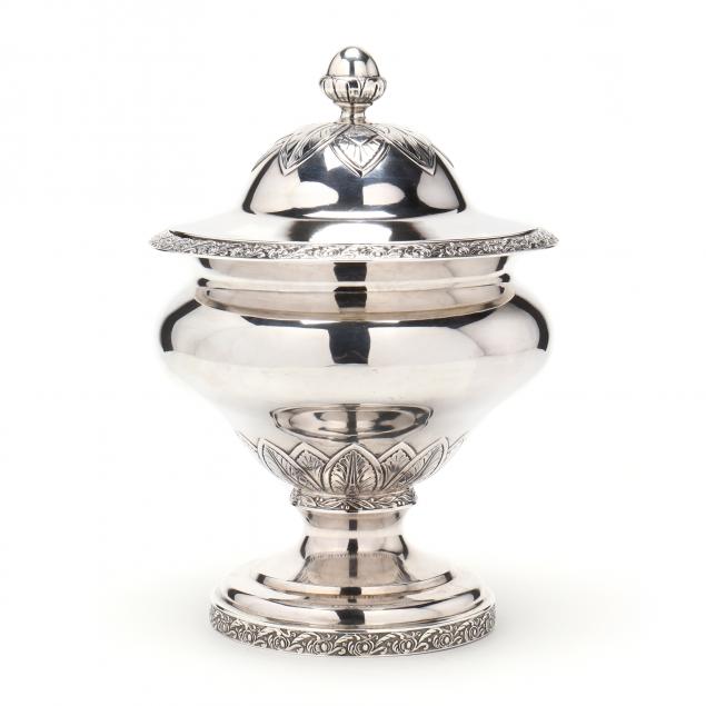 AN AMERICAN COIN SILVER LIDDED 3453be