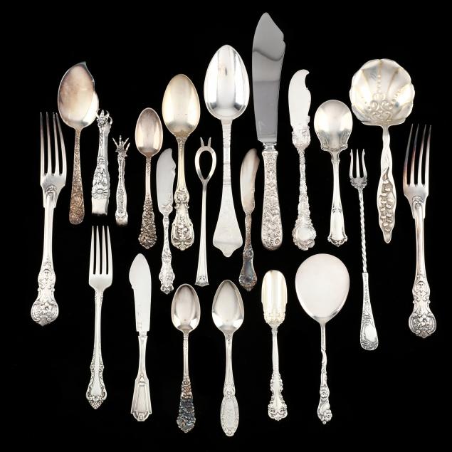 (22) PIECES OF ASSORTED SILVER FLATWARE