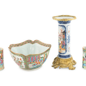 A Group of Chinese Export Porcelain