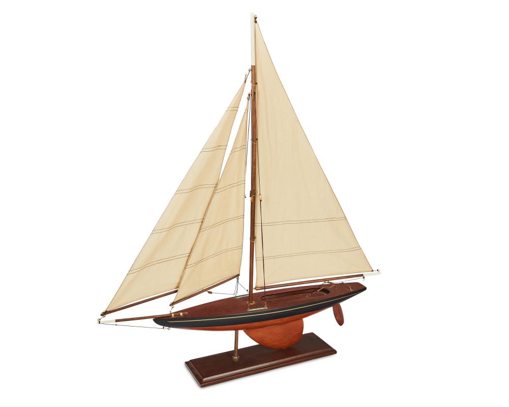 A SLOOP SAILBOAT MODELA sloop sailboat 3432d5