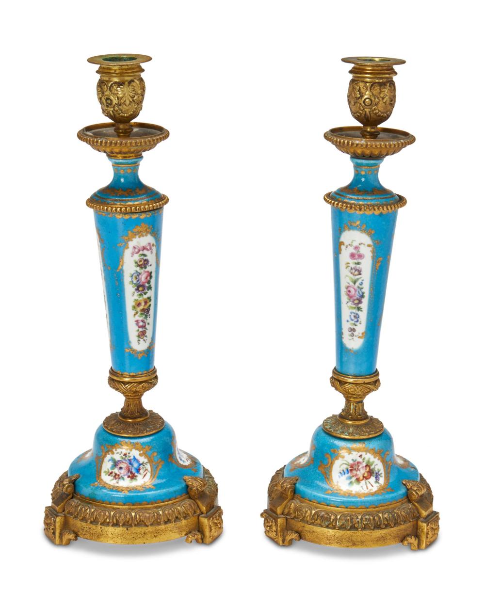 A PAIR OF SEVRES-STYLE PORCELAIN