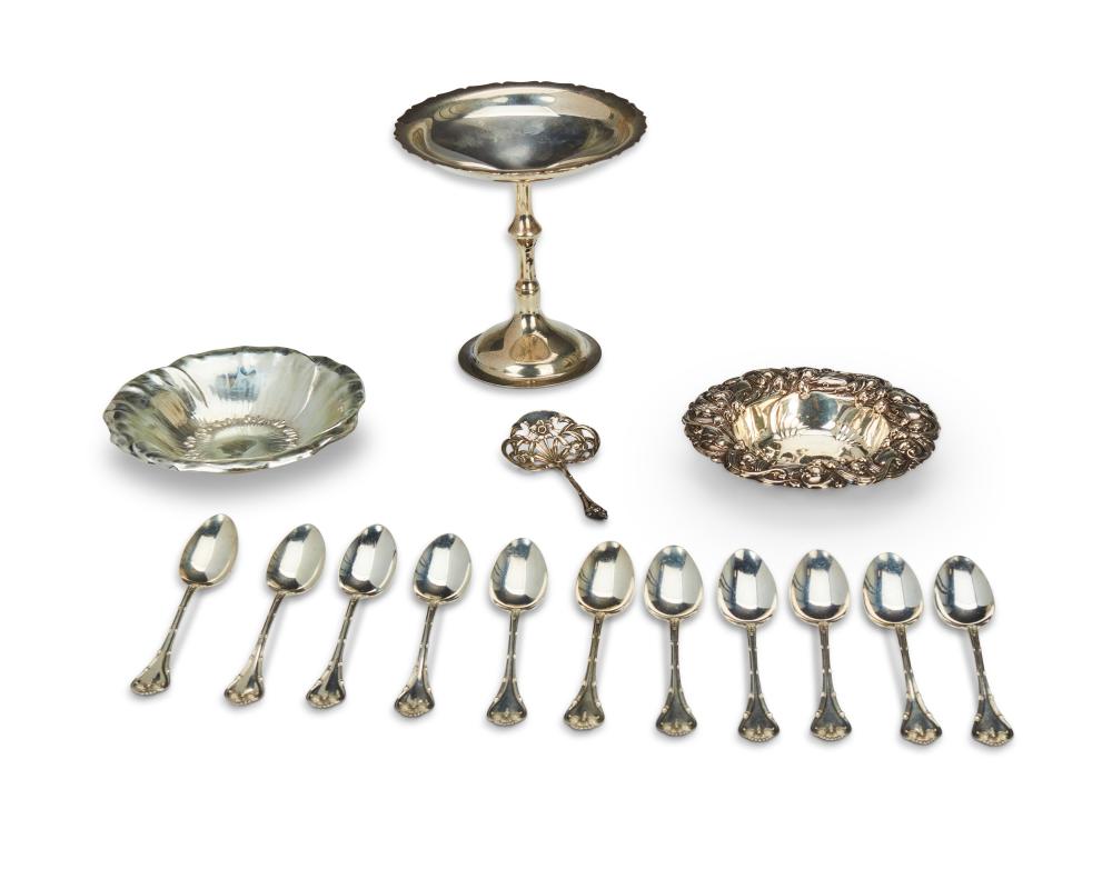 A GROUP OF STERLING SILVER TABLE 34339d