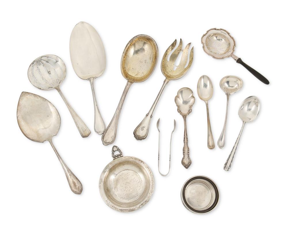 A GROUP OF ASSORTED STERLING SILVER