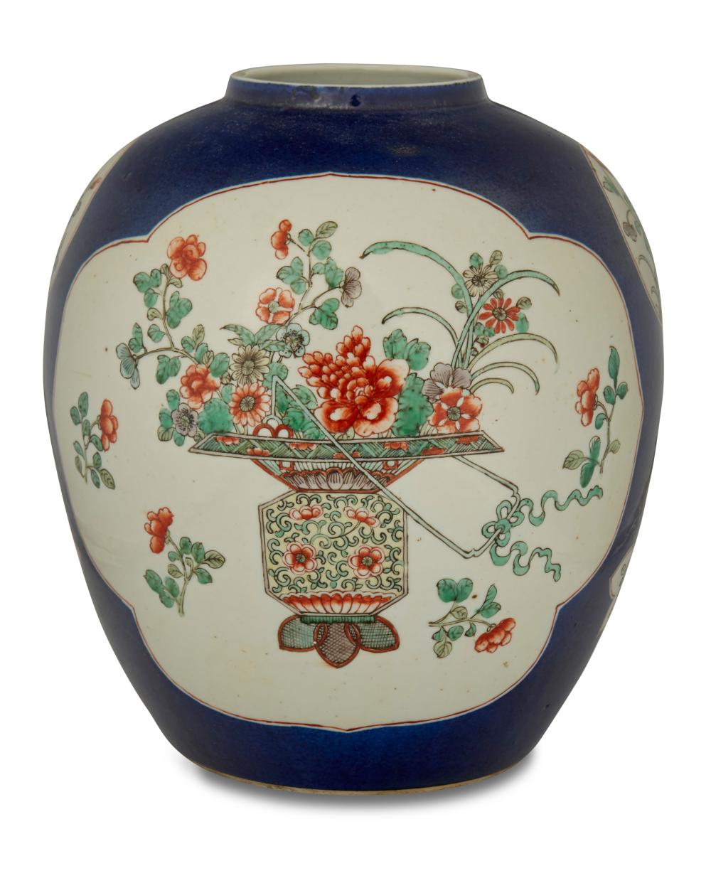 A CHINESE KANGXI STYLE ENAMELED 3433da