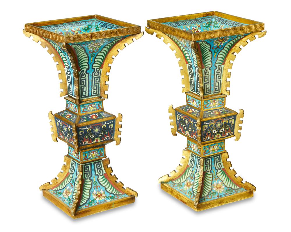 A PAIR OF CHINESE QIANLONG-STYLE