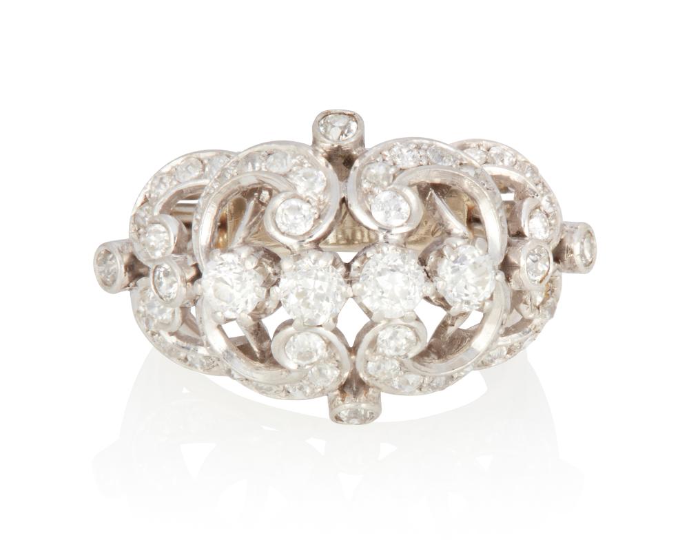 A DIAMOND CLUSTER RINGA diamond 343550