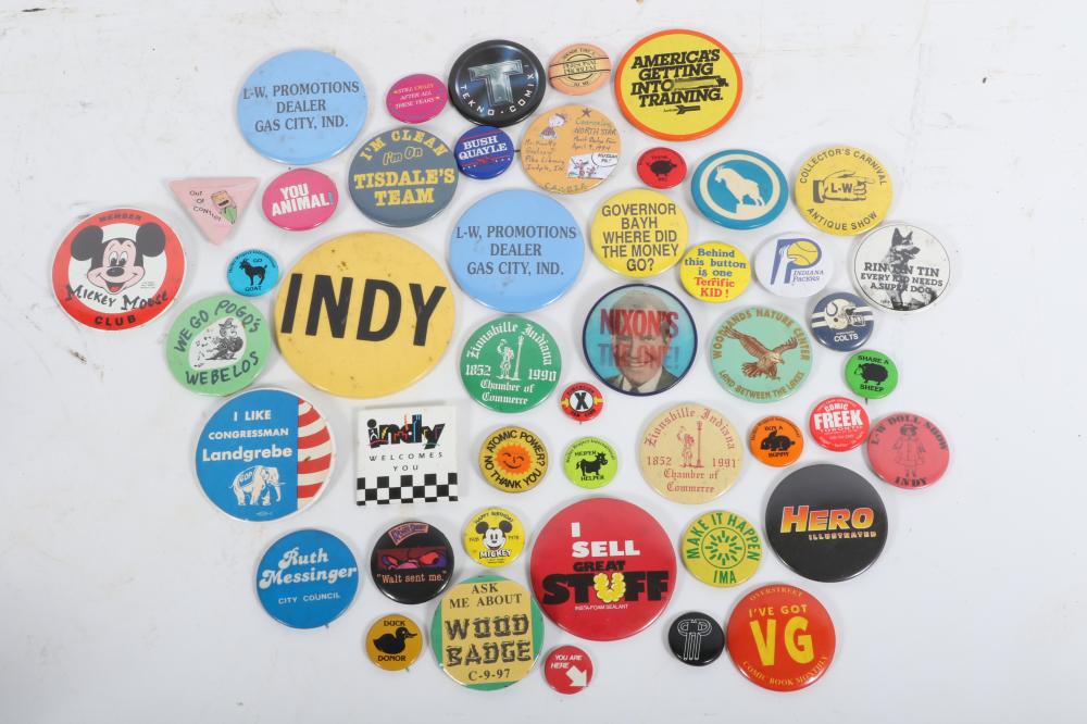 LOT OF PIN-BACK BUTTONS: INCLUDING INDY,