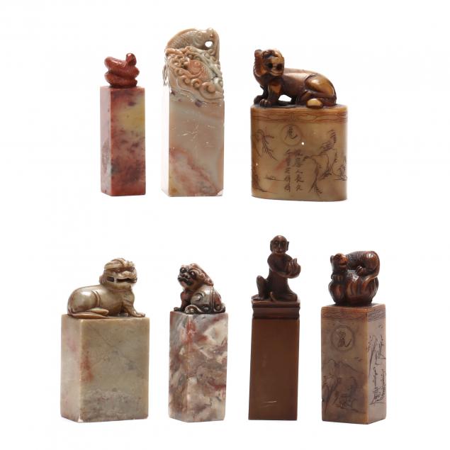 A GROUP OF CHINESE HARDSTONE SEAL