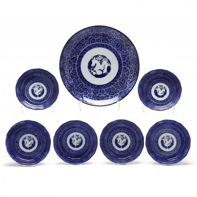 A GROUP OF JAPANESE BLUE AND WHITE PORCELAIN
