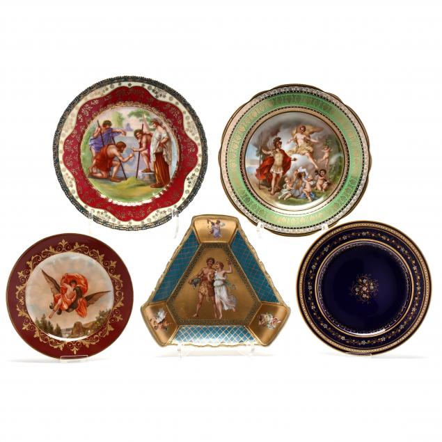 A SELECTION OF FIVE ANTIQUE CABINET 346772