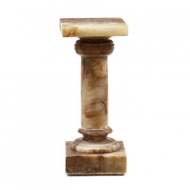 VINTAGE VEINED ALABASTER PEDESTAL 3467a5