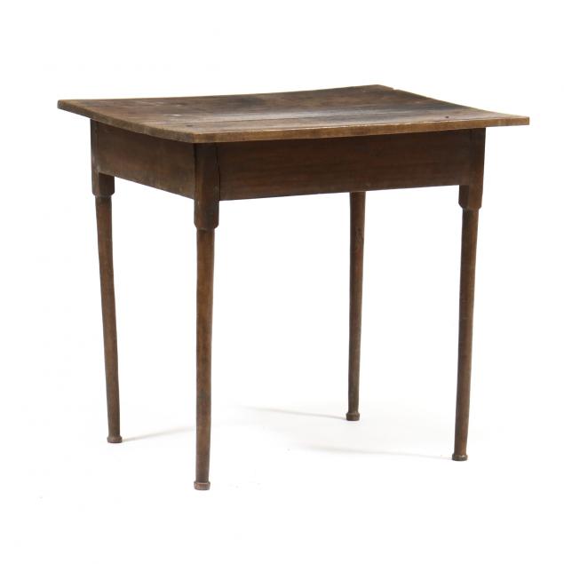 SOUTHERN FEDERAL WALNUT TABLE 18th 3468a2