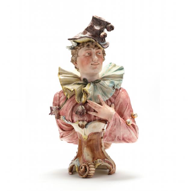 LARGE MAJOLICA BUST OF A JESTER