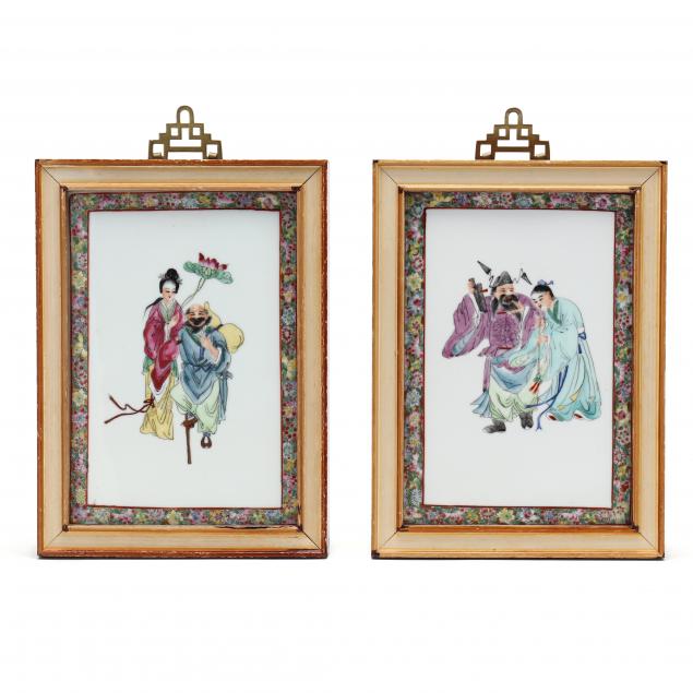 A PAIR OF CHINESE PORCELAIN PLAQUES