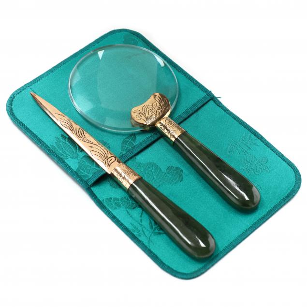 A CHINESE JADE DESK SET WITH MAGNIFYING 346937