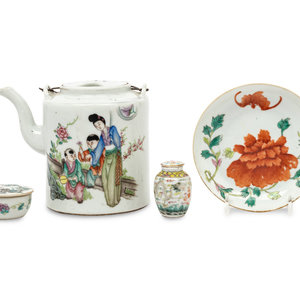 Four Chinese Famille Rose Porcelain 3469b2