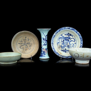 Six Chinese Porcelain Wares Height 3469b4