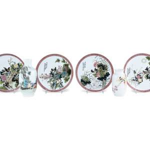 Six Chinese Famille Rose Porcelain Articles
20th