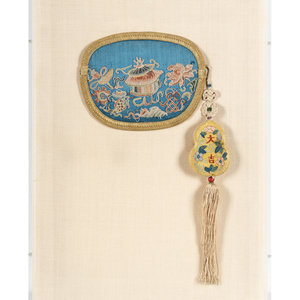 A Chinese Embroidered Silk Purse
Qing