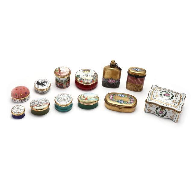 SMALL DRESSER ITEMS AND PILL BOXES 346a67