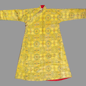 A Sino-Tibetan Silk Brocade Robe,