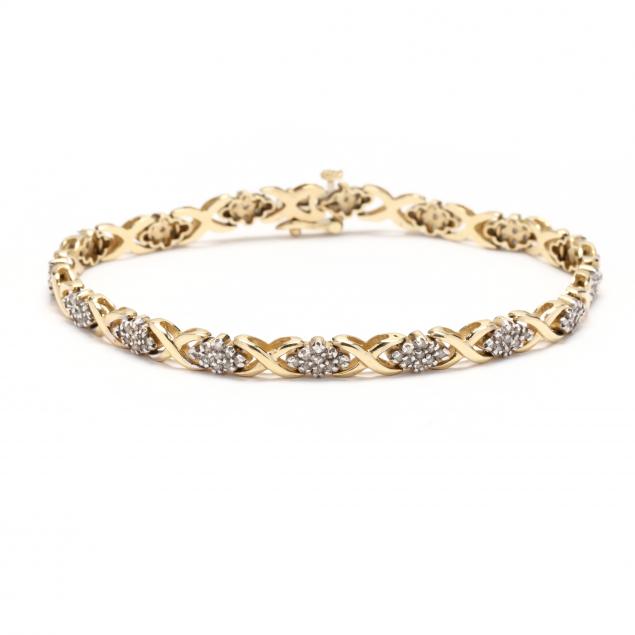 GOLD AND DIAMOND BRACELET Bracelet with