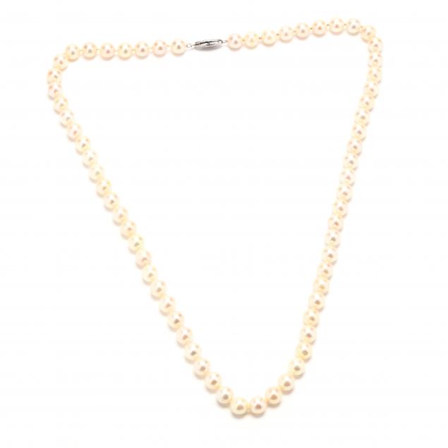 PEARL NECKLACE The single strand