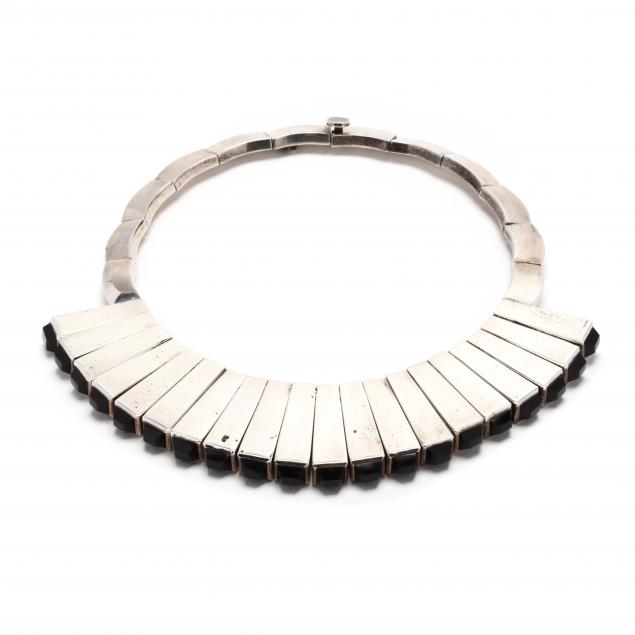 MEXICAN SILVER AND ONYX COLLAR