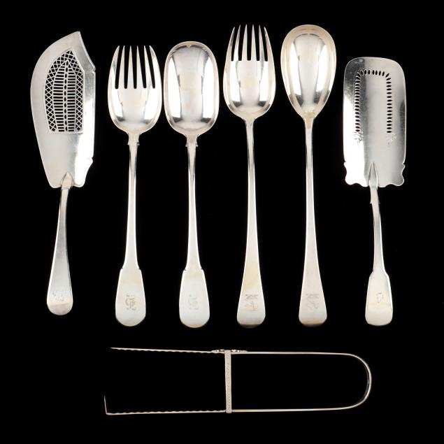 SEVEN GEORGIAN SILVER SERVERS Including 346cb4