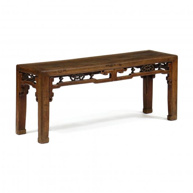 A CHINESE CARVED WOODEN LOW TABLE 346d01