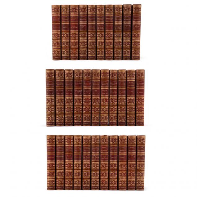 THIRTY TWO VOLUME SET OF LORD LYTTON S 346de1