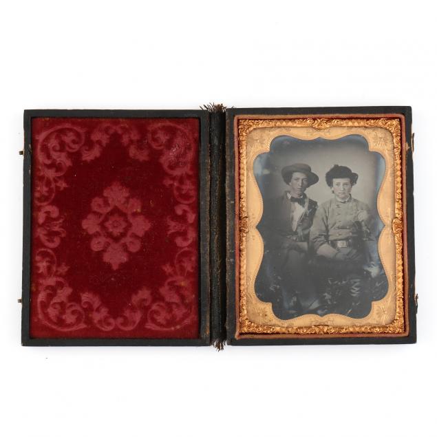 MAGNIFICENT QUARTER PLATE AMBROTYPE