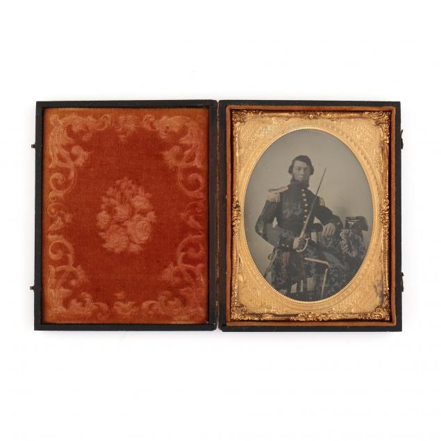 QUARTER PLATE AMBROTYPE OF AN ARMED 3470b8