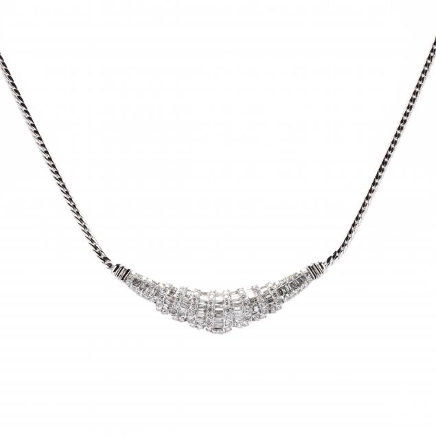 WHITE GOLD AND DIAMOND NECKLACE