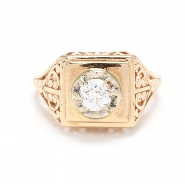 GOLD AND DIAMOND RING Centering 34715e